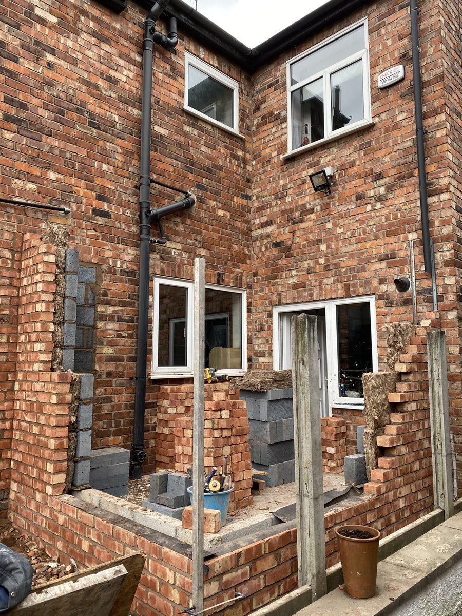 BrickworkM20's tweet photo. Nice little extension in Monton
#localbuilders #Manchester https://t.co/pO5J4PXxmZ