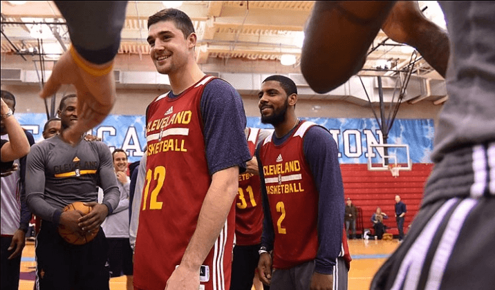 If Blake goes to to the Nets... BROOKLYN = Reunion city

Jeff Green + KD + Harden (OKC)
KD + Roberson + TLC (OKC)
Blake + DeAndre (LA)
Kyrie + Shumpert + Joe Harris (CLE)
Bruce Brown + Blake (DET)