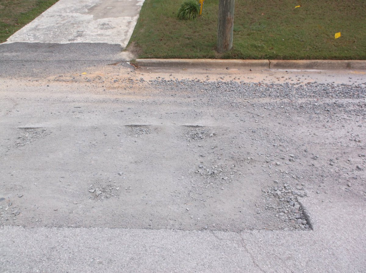 NoSplost's tweet image. 