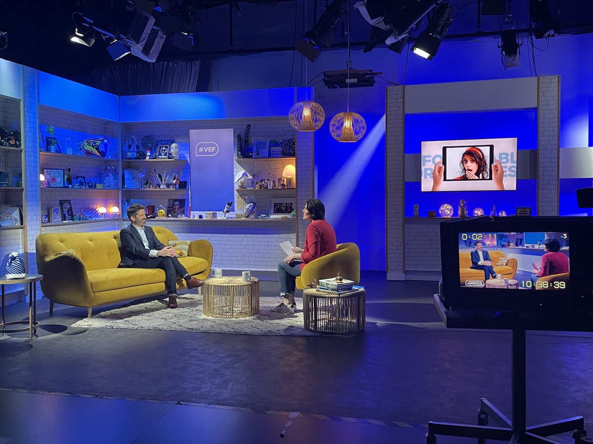 Photos prises en coulisses 🎥, lors de notre passage dans les studios TV de @France3tv  <a href="/hautsdefrance/">Région Hauts-de-France</a>📺 Un grand merci 🙏 pour l'invitation à <a href="/virgdem/">Virginie Demange</a>  et à toute l'équipe de l'émission #vousêtesformidables 👉🏼 lnkd.in/ecjHUJN)