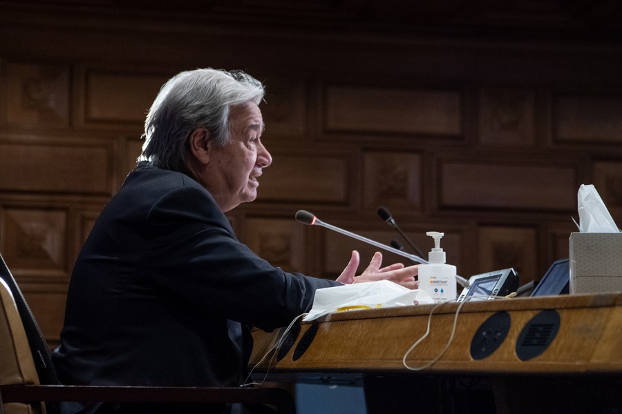 XHChineNouvelle's tweet photo. Le succès de la Chine dans sa lutte contre la pauvreté témoigne de "l'importance d'un leadership politique déterminé et d'un engagement au plus haut niveau pour mettre fin à l'extrême pauvreté rurale", a estimé le chef de l'ONU, Antonio Guterres.  https://t.co/BfngBo57hX https://t.co/L0tQC6zd9X