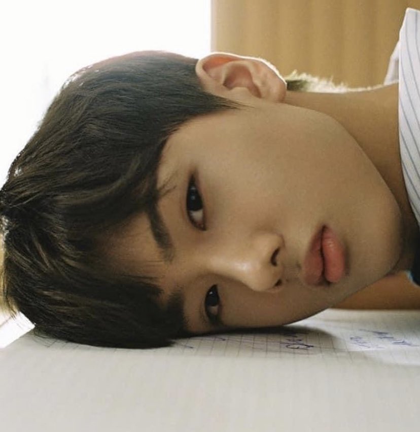 KpopWhat's tweet photo. He is still is such a baby!! 

#JISUNG #parkjisung #nct #nctdream #NCTDREAM #maknaejisung #nctjisung https://t.co/ixoGUemU2E