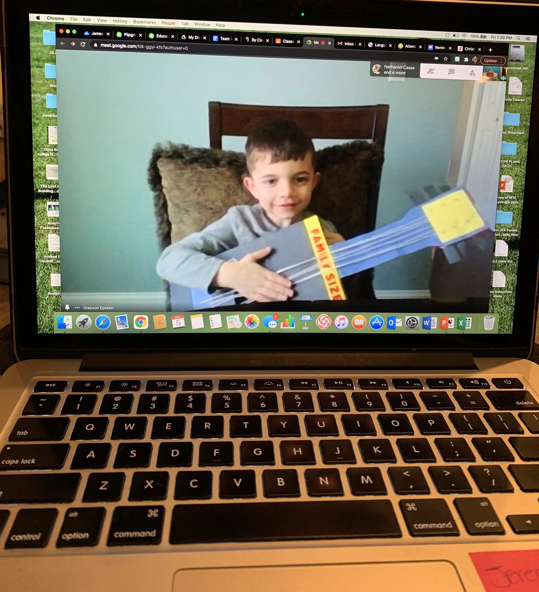 HeatherXavier7's tweet photo. What did you make with recycling items? What a fun way to end our Recycling Study!@JenVanderburg @KrisDeFazio https://t.co/FazchuvxTX