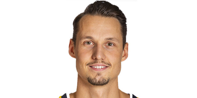 AlbaInside11's tweet photo. #manofthematch
Marcus Eriksson, @albaberlin 
@EuroLeague  career highs:
- points: 36
- PIR: 41
- 3p made: 10
- 3p attempts: 13
- def rebounds: 4 (equal)
17 pts in 5,5 min of Q4 may be a record as well
🍩🍩🍩 for💯 pts as icing on the cake 💙💛
#MitLeibUndSeele 
📸 @EuroLeague https://t.co/ab1Lr8rqVA