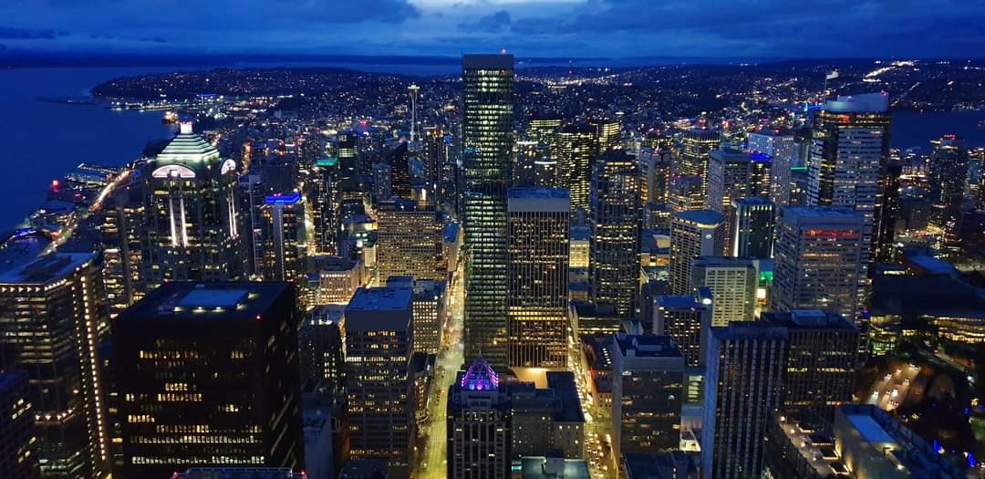 1 year ago. View of Seattle from Sky View Observatory on the 73th floor of the Columbia Center. Little did we know about the 12 months ahead. #eli2020