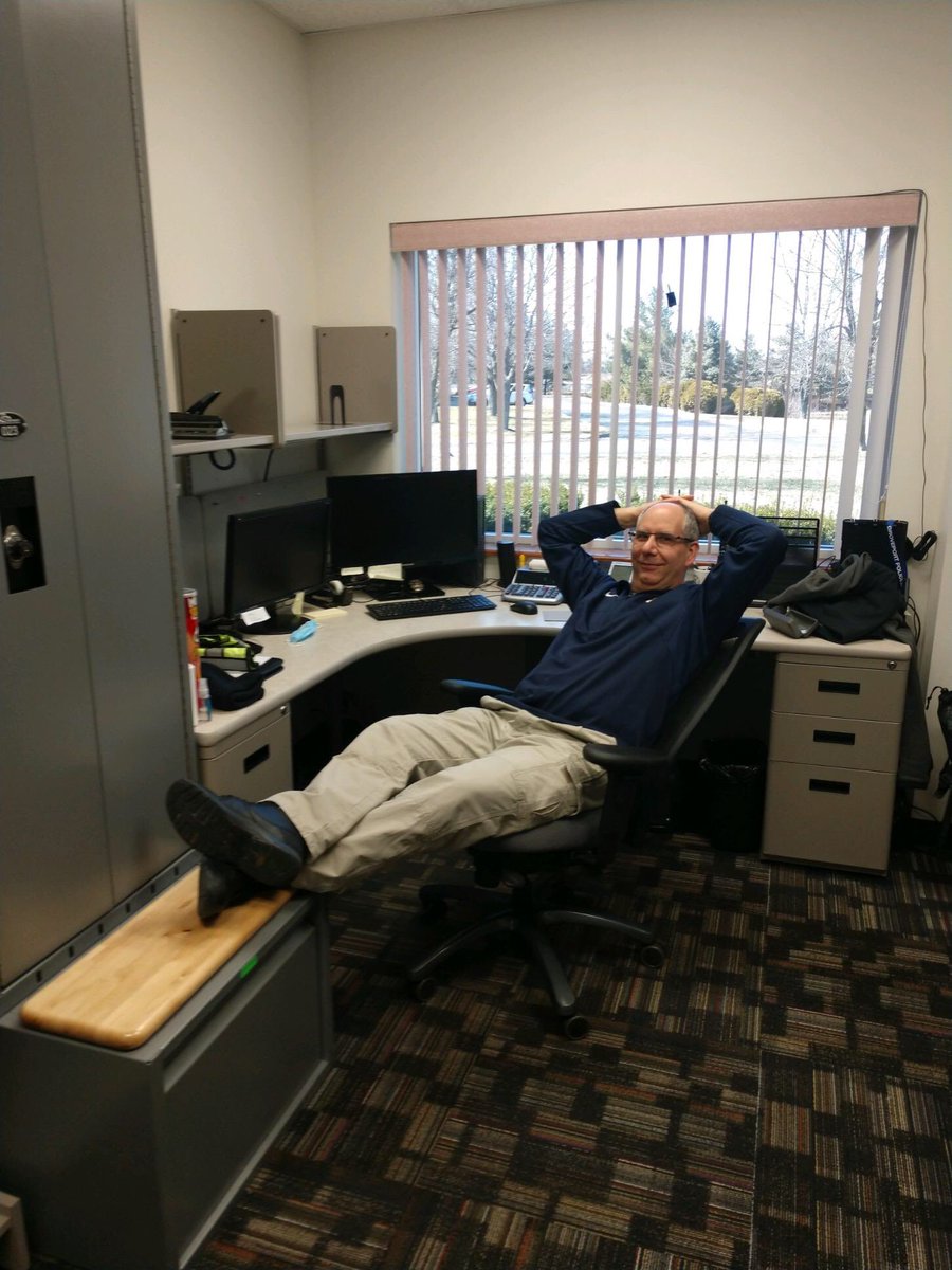 We would like to wish Sgt. Brian Thompson a very happy retirement.  Today is his last day serving the City for the past 26 years.  Congratulations Brian and thank you for your service to the City.  You will be missed!