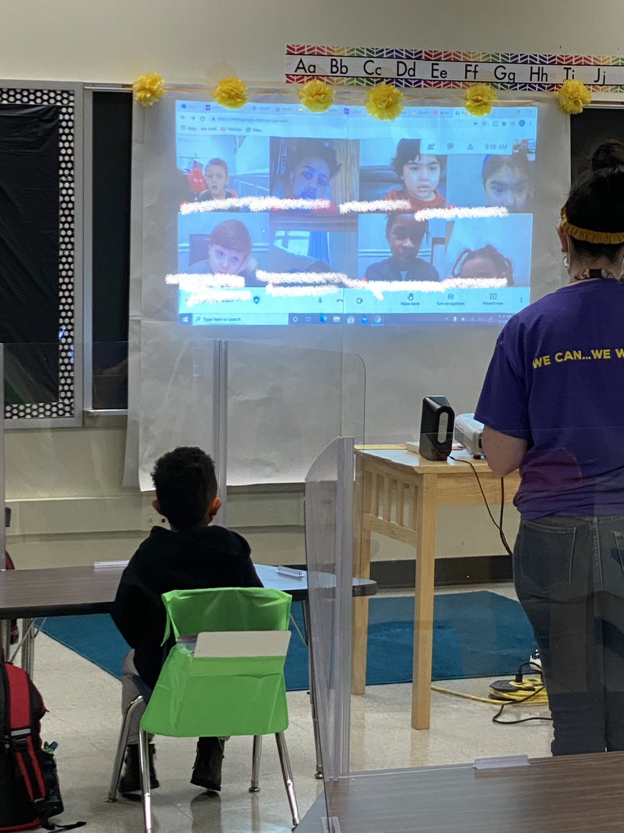 Robyn Wolf tweet media