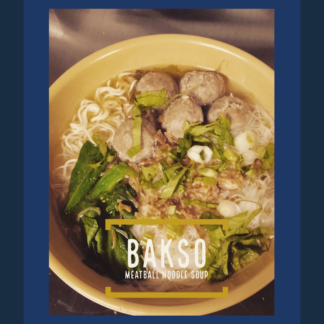 Bakso (Meatball Noodle Soup)
Visit us for the best pizza & noodles dishes in Uptown!

💻 uptown-kitchen.com
📱 (412) 685-8500

#foodie #food #delicious #yum #hungry #noodles #tasty #uptownkitchen #pittsburgheats #pghfoodie #pghfood #pittsburghfoodie