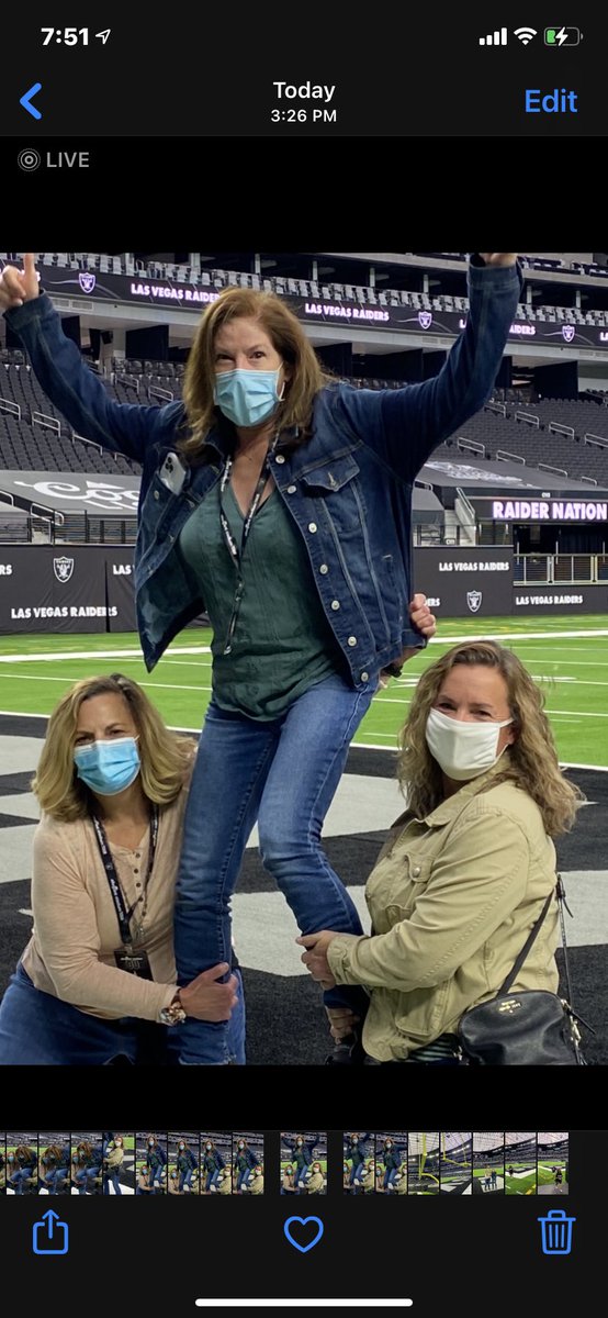 rau5461's tweet photo. Went on the awesome #RaidersTour yesterday. They showed us the locker room, broadcast box, owners box, all over and even went on to the end zone.  Great Stadium!  @AllegiantStadm  @Raiders https://t.co/8qEhCZpquW