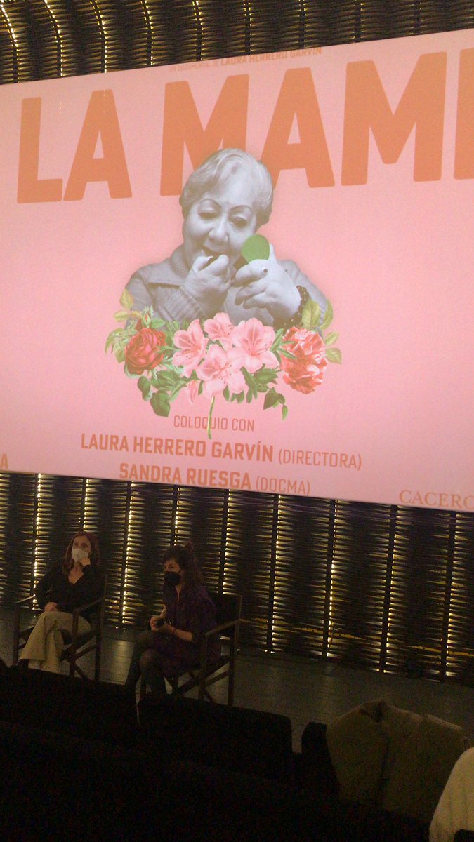 MariaGomezJuar3's tweet image. Escuchando el coloquio con Sandra Ruesga y @LauraHerreroGar tras ver la maravillosa La Mami . imperdible! #Docma #ficheras #barbaazul