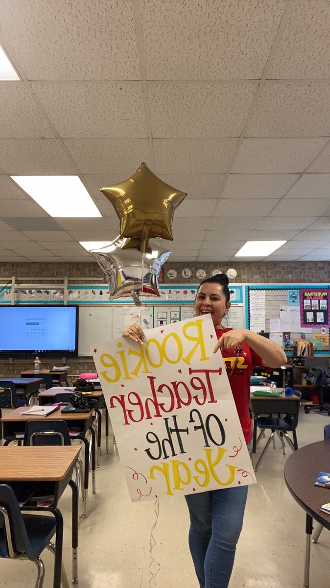 Susy67759505's tweet photo. What a surprise!! I’m so grateful to be part of the best team ever!! Thanks for your support and recognition. Odom Elementary ❤️❤️❤️ https://t.co/HrOADNgrJx