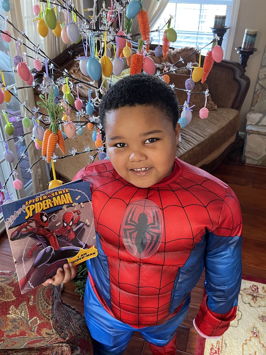 Fiction Friday: Dress up as a book character #1stgrade #virtualschool @OVS_Community