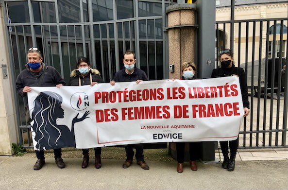 diaz_edwige's tweet photo. 🌸 #8Mars #JourneeInternationaleDesDroitsDesFemmes organisée par le Conseil Régional de Nouvelle-Aquitaine : le @RNational_off démasque la tartufferie !

🖊 Retrouvez mon communiqué : 
https://t.co/Bm3p0rnFuf… https://t.co/IilFonyw8y