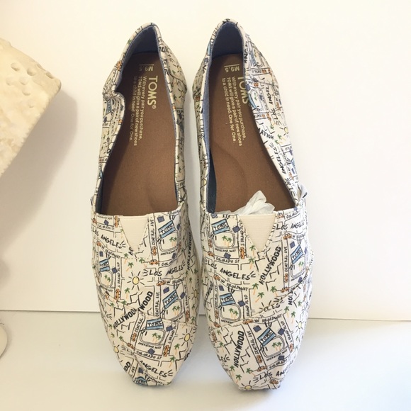 AnthonyExum's tweet photo. So good I had to share! Check out all the items I'm loving on @Poshmarkapp from @BrookeJ610 #poshmark #fashion #style #shopmycloset #gap #toms #vintage: https://t.co/FaC195Np4c https://t.co/dV7v9F29lN