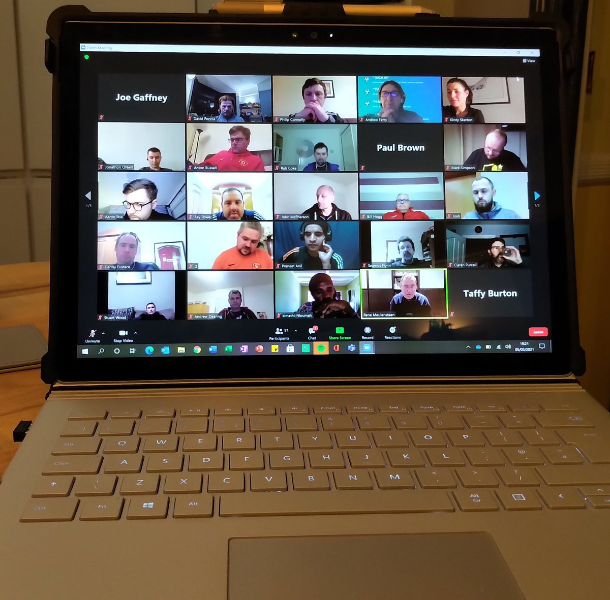 Daveyp1180's tweet image. Scrambled eggs &amp;amp; spinach for dinner whilst listening to @rmeulensteen1 coaching journey and thoughts on the game! Thank you @power_ray for hosting this tonight! ⚽🤩💚 #coachdevelopmentprogram #coaching #development #football #scrambledeggs