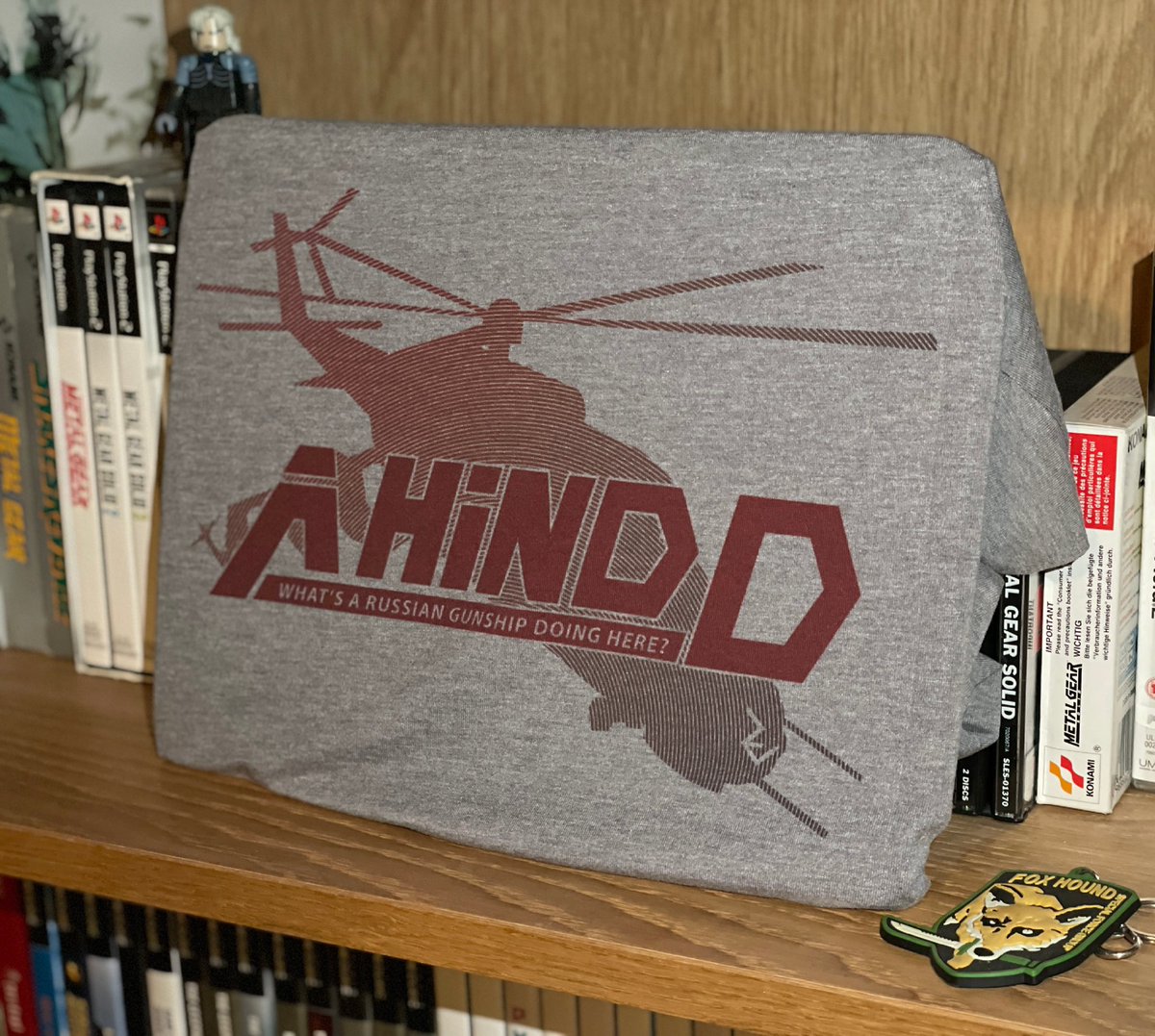 RevLevel's tweet image. A Hind D! What’s a Russian gunship doing on my Metal Gear shelf?

rev-level.com/product-page/m…

#metalgearsolid #metalgear #mgs  #solidsnake #liquidsnake #kojima #hideokojima #storenvy #amazonhandmade #kojima #PlayStation