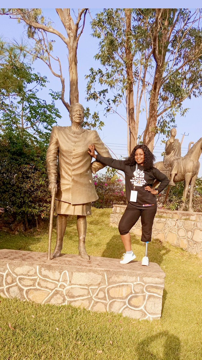 akighir_aver's tweet image. A SPEC AND MORE

#amputee
#amputeelife 
#amputeebaker
#advocate
@___FAREED 
@barristertracy 
@_aramie 
@Lindy_Lindii 
@EricaNlewedim 
@lindsy3545