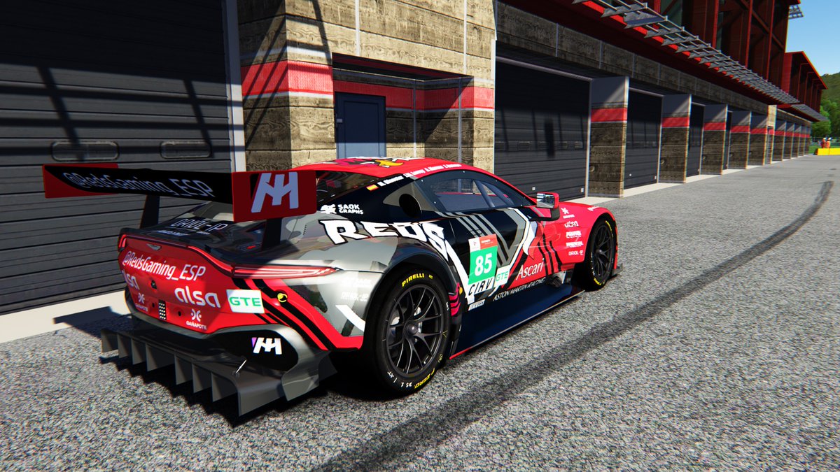 Mañana a las 16:00h empieza mi primera carrera de resistencia de 6h en Assetto Corsa! Muchas ganas, espero dar la talla junto a mi equipazo. Correré de 21:00 a 22:00 y estaremos por Twitch!!! Pasaos a ver como va la cosa 😜
twitch.tv/rayocarbajal95