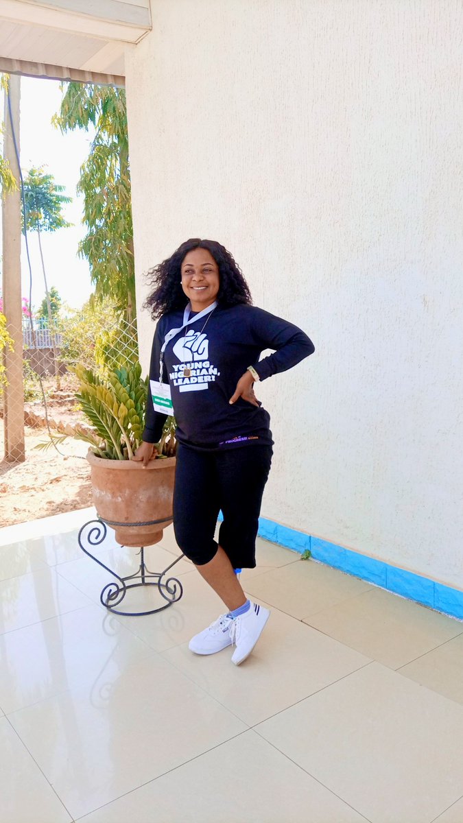 akighir_aver's tweet image. A SPEC AND MORE

#amputee
#amputeelife 
#amputeebaker
#advocate
@___FAREED 
@barristertracy 
@_aramie 
@Lindy_Lindii 
@EricaNlewedim 
@lindsy3545