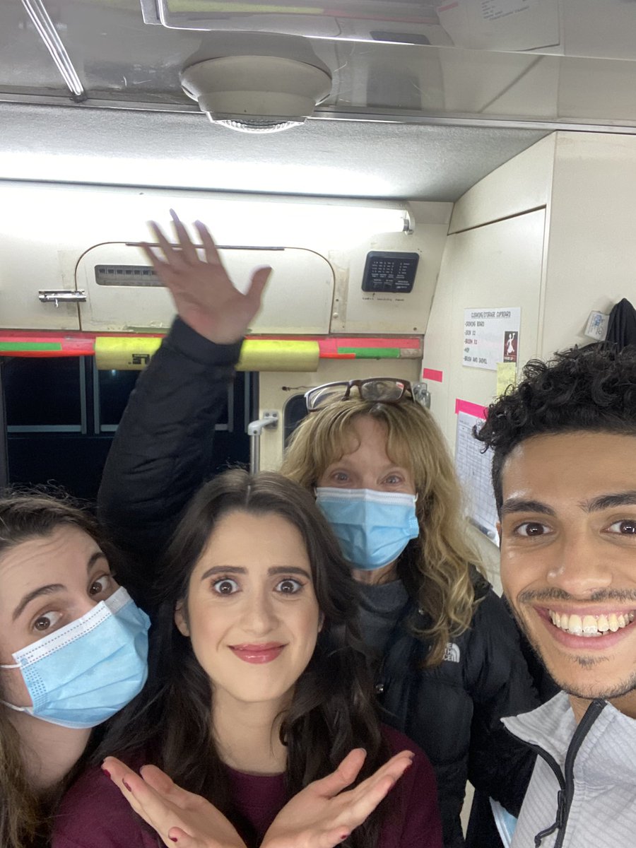 Laura Marano tweet media