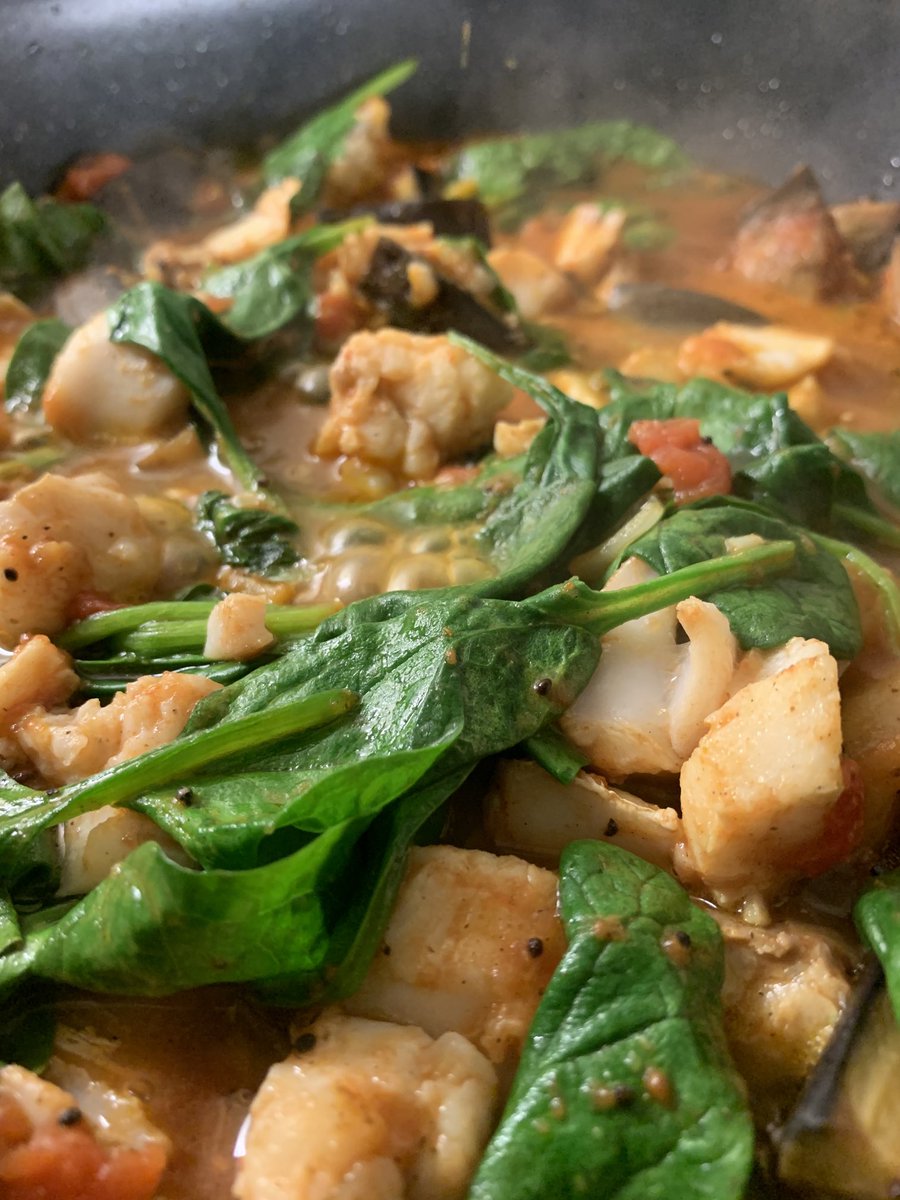 simonwheale's tweet photo. Madras magic #fishfriday #Chennaicheer #curryquality #turmerictonic #Madras #Chennai #fish #friday #curry #turmeric #cumin #coriander https://t.co/jkPuq2O4o6