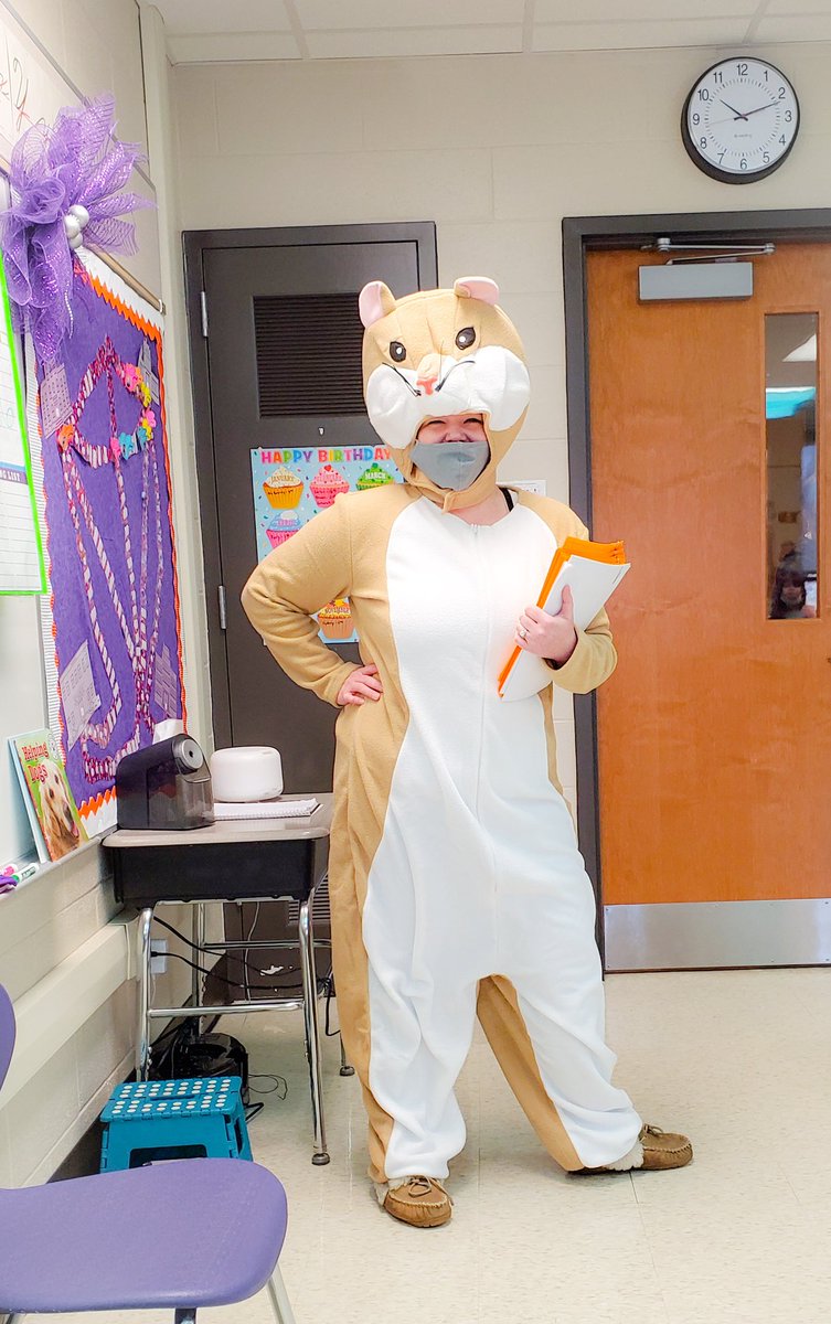 MrsRanneyCAIU's tweet image. We had a visitor today! 
@DESPolarBears     #onedistrictonebook #reCONNECTnycsd #TeamNorthern