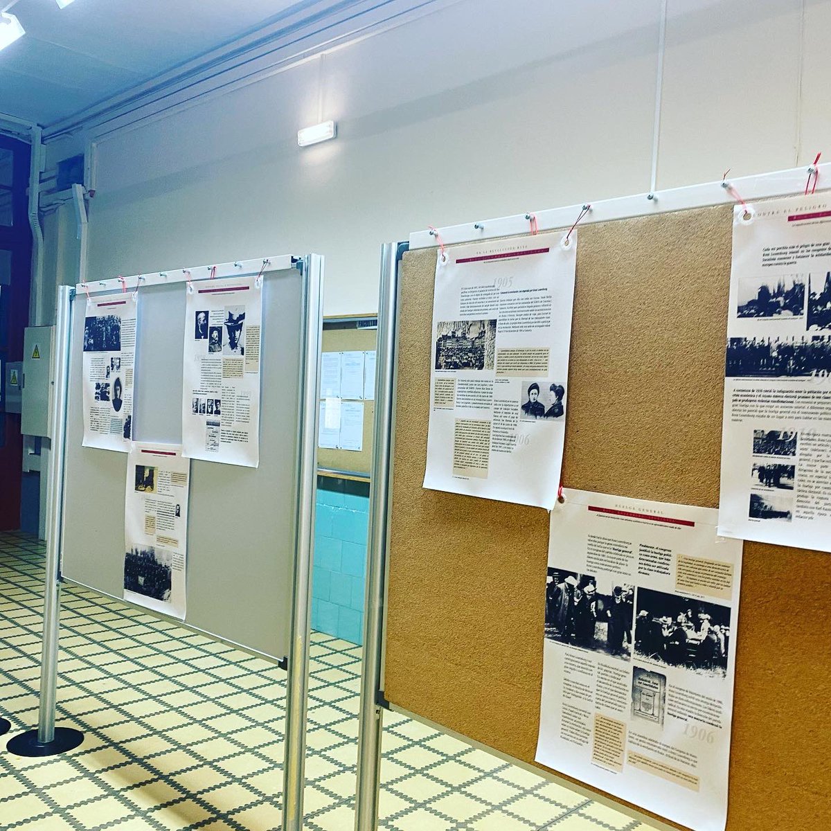 Evamlira's tweet photo. @CampusHuesca @HuescaFCHE Exposición https://t.co/VKdyMJqHCI