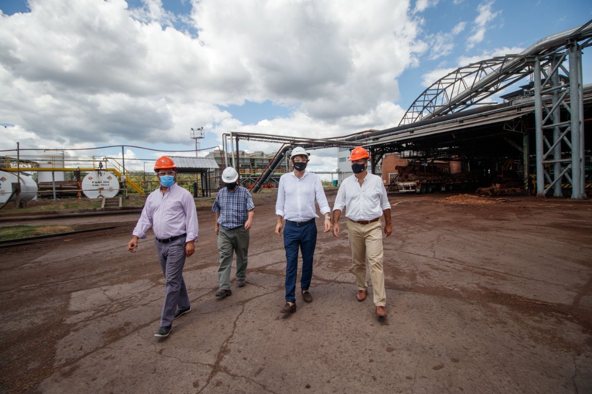jmcapitanich's tweet photo. En la Escondida, visitamos las instalaciones de la planta industrial #Indunor, para recorrer la central eléctrica de biomasa que genera 8 MW, donde proyectan seguir ampliando la obtención de esta fuente de energía limpia y segura, proveniente de recursos renovables. https://t.co/Zp7fNqzc6A