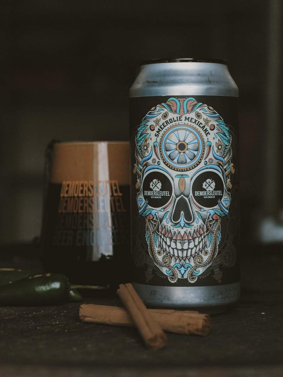 Moersleutelbeer's tweet photo. Our second most rated beer on Untappd, Smeerolie Mexicake 🌶 What’s your judgement?
#moersleutel #beerengineers #mexicake #smeeroliemexicake #imperialstout #stout #craftbeer #craftbrewery #speciaalbier #bier #beer https://t.co/RTRF3qJmKo