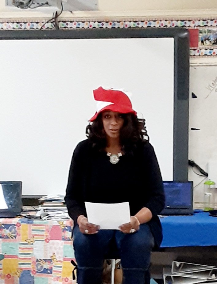 KCMS77170806's tweet photo. KCMS teacher celebrate Read Across America Week this week by reading to their students.
#ReadAcrossAmerica
#TheWildcatWay
#KCMS https://t.co/E9BAOUz9Lh