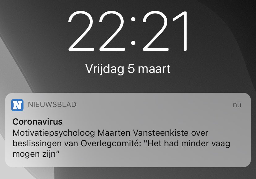 SebaLecompte's tweet photo. @Nieuwsblad_be Beste @Nieuwsblad_be, draait journalistiek enkel nog om social reach? 
Is de mening van een motivatipsycholoog zo wereldnieuws om er om 22u21 een pushbericht voor te sturen?
What’s next - Krantenkop met ‘Feng Shui specialist vindt de vaccinatiecentra niet optimaal ingericht’? https://t.co/VfzRFFcWCR