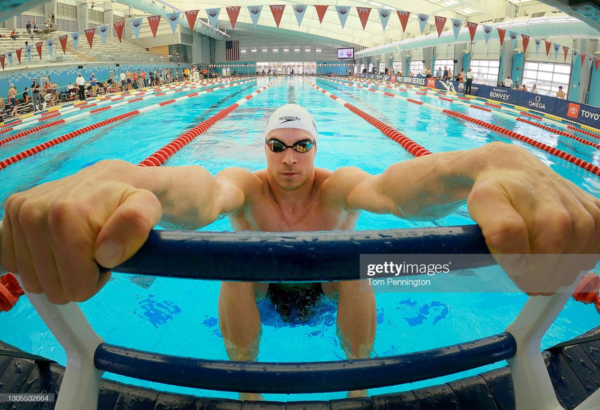 Ryan Murphy gets ready to compete in the Men's 200 Meter Backstroke Heats on Day Three of the #TYRProSeries 📷: @penningtonphoto