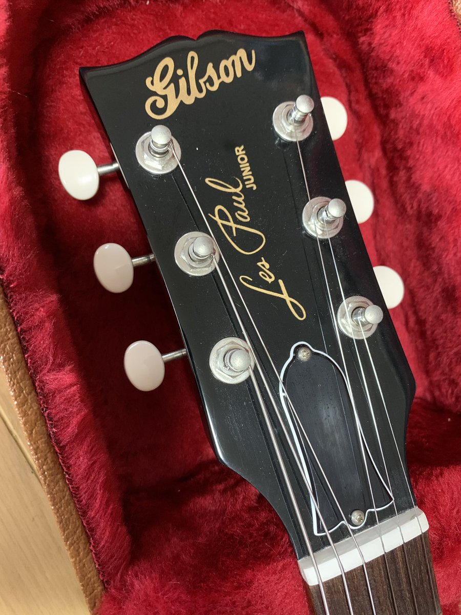 楽器専門店 Clap 水戸市大工町 中古情報 Gibson Les Paul Jr ギブソン レスポールジュニア美品中古入荷 ロック パンクシーンで支持され続けているレスポールジュニア P 90を一基搭載したシンプルでストレートなギターです とても綺麗です 楽器専門店 Clap 水戸市大工町 中古情報 Gibson Les Paul Jr ギブソン レスポールジュニア美品中古入荷 ロック パンクシーンで支持され続けているレスポールジュニア P 90を一基搭載したシンプルでストレートなギターです とても綺麗です