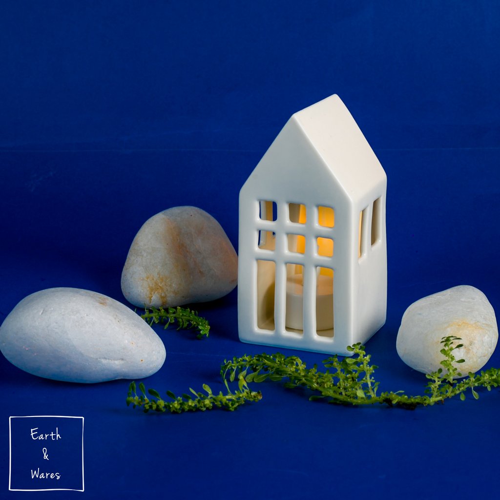 EarthandWares's tweet photo. Elevate your home décor for that minimalist ambience.
Priced at 790lkr. Shop on https://t.co/pyHRaQQbfC
Islandwide delivery.
 
#tealight #earthandwares #tribesl #ornament #homedecor #minimalist #tealighthouse #srilanka #madeinsrilanka #onlineshopping https://t.co/1pFIH45TZU