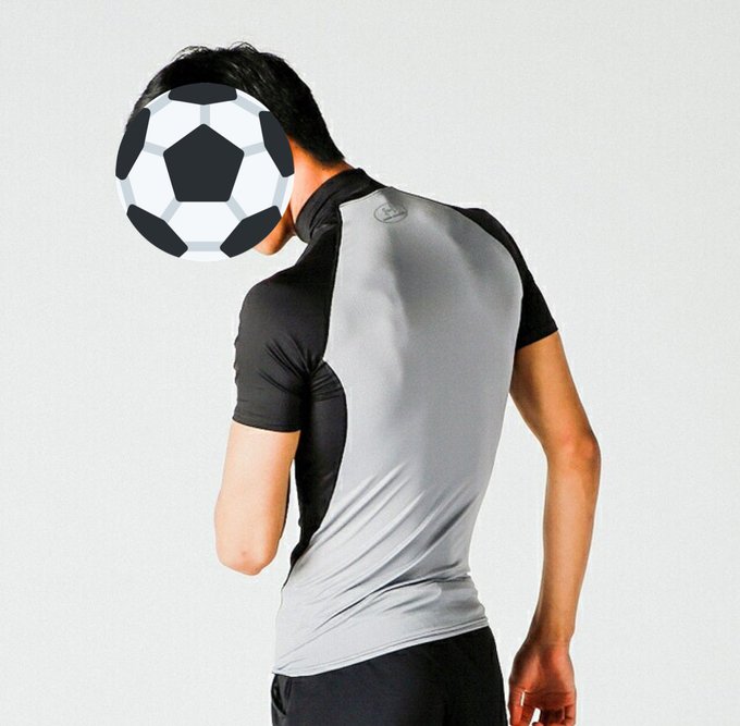 背中。 https://t.co/DxqP8fMvUm