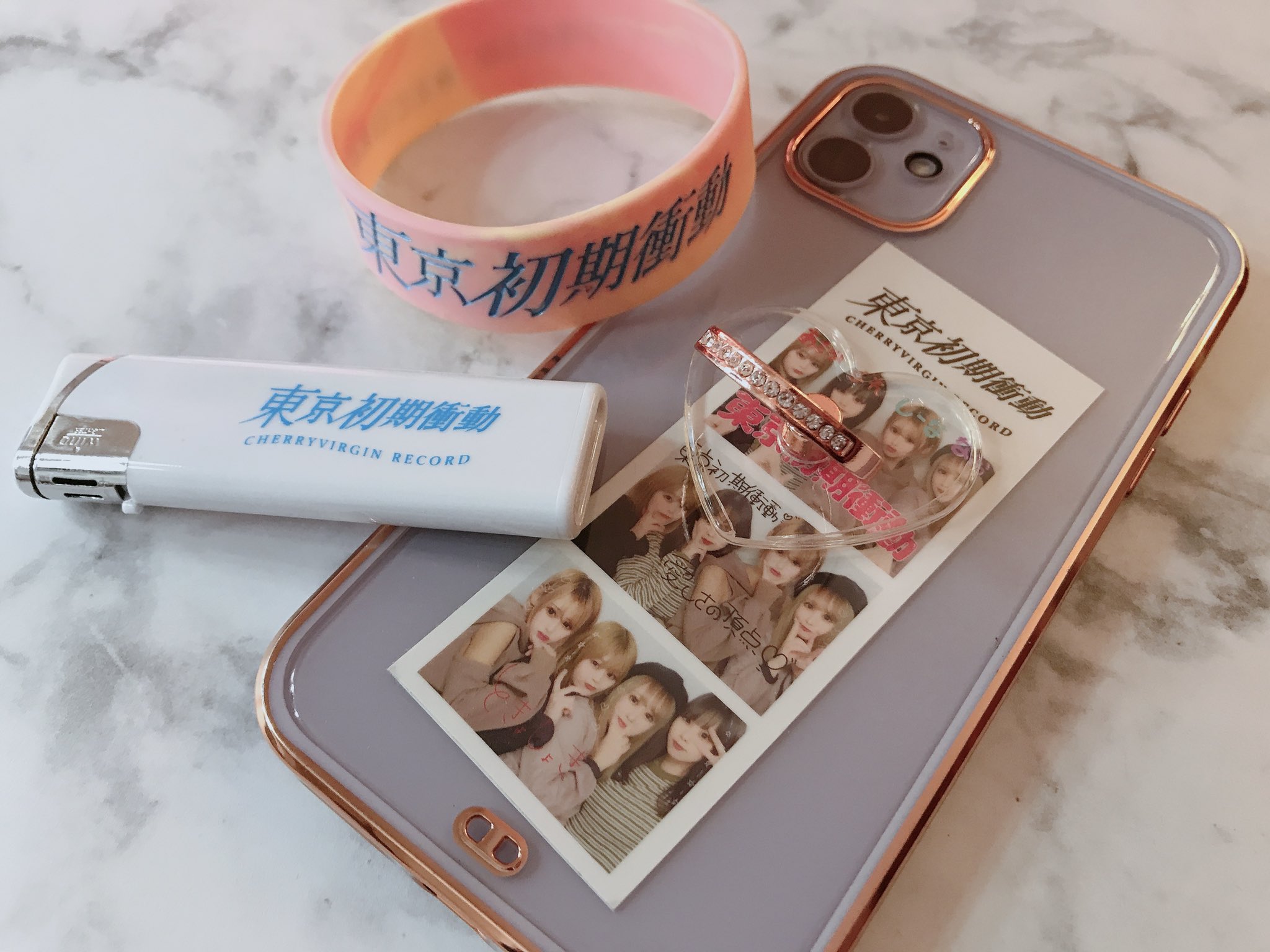 なお プリクラステッカー スマホに挟むとめちゃカワヨ これは私のiphone T Co Seub7sipvh Twitter