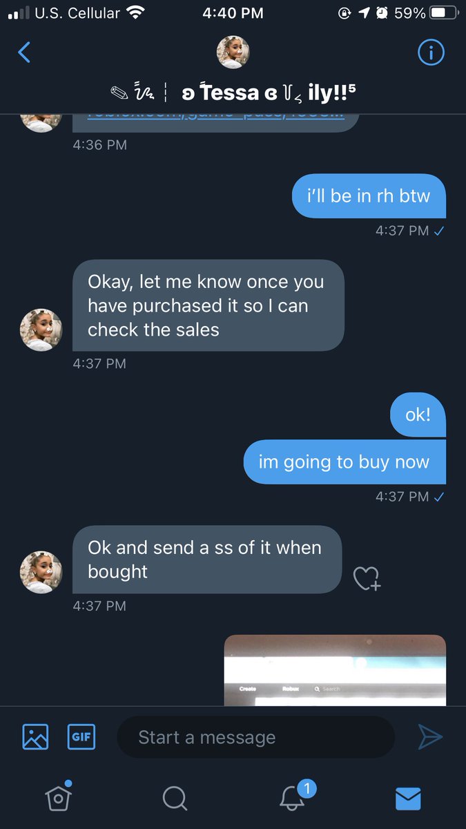 Macyfrank20's tweet photo. help help she took my robux omg report @Icvelytessa i gave her 5,223 robux for a halo and she blocked me #royalehightrades #scammer #scammerrh #royalehighhalos #royalehightradings #royalehighoffer #royalehighcrosstrades #royalehighshop https://t.co/l4ubWXXxkp