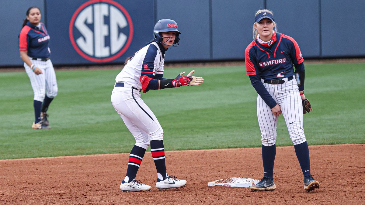 OleMissSoftball's tweet image. .@THE_Sydneygee reax &amp;gt;&amp;gt;&amp;gt;&amp;gt;&amp;gt;

#HottyToddy