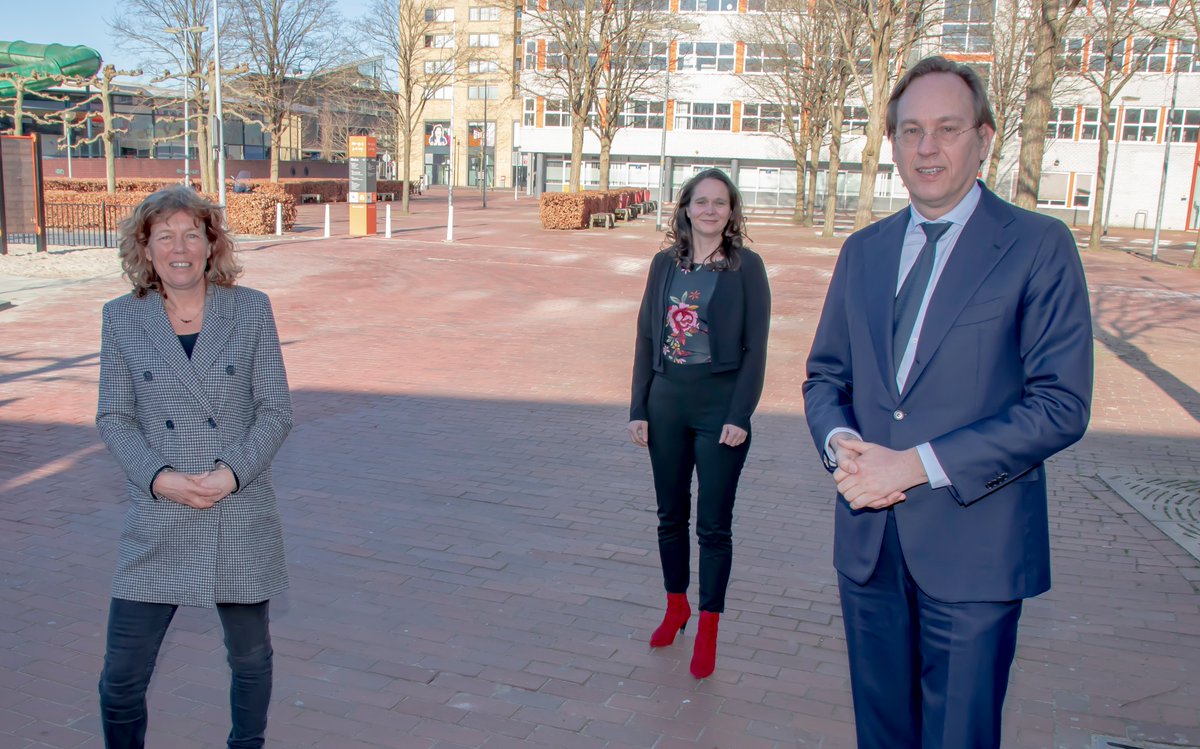 flevolandwerkt.info/Nieuws/1906280… Het RWF Schakelteam Techniek, dat vanuit UWV wordt aangestuurd, beet deze week het spits af met de start van een oriëntatieprogramma #techniekvooriedereen #flevolandwerkt