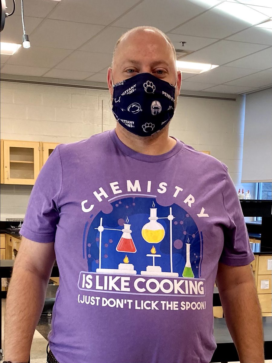 I wore this shirt today as my ChemMatters students did their Food Investigations experiment. My heartfelt thanks go out to @RadioactveRobin for all her help and collaboration in helping this unit come together. #chemtwitter #nerdytshirtfriday