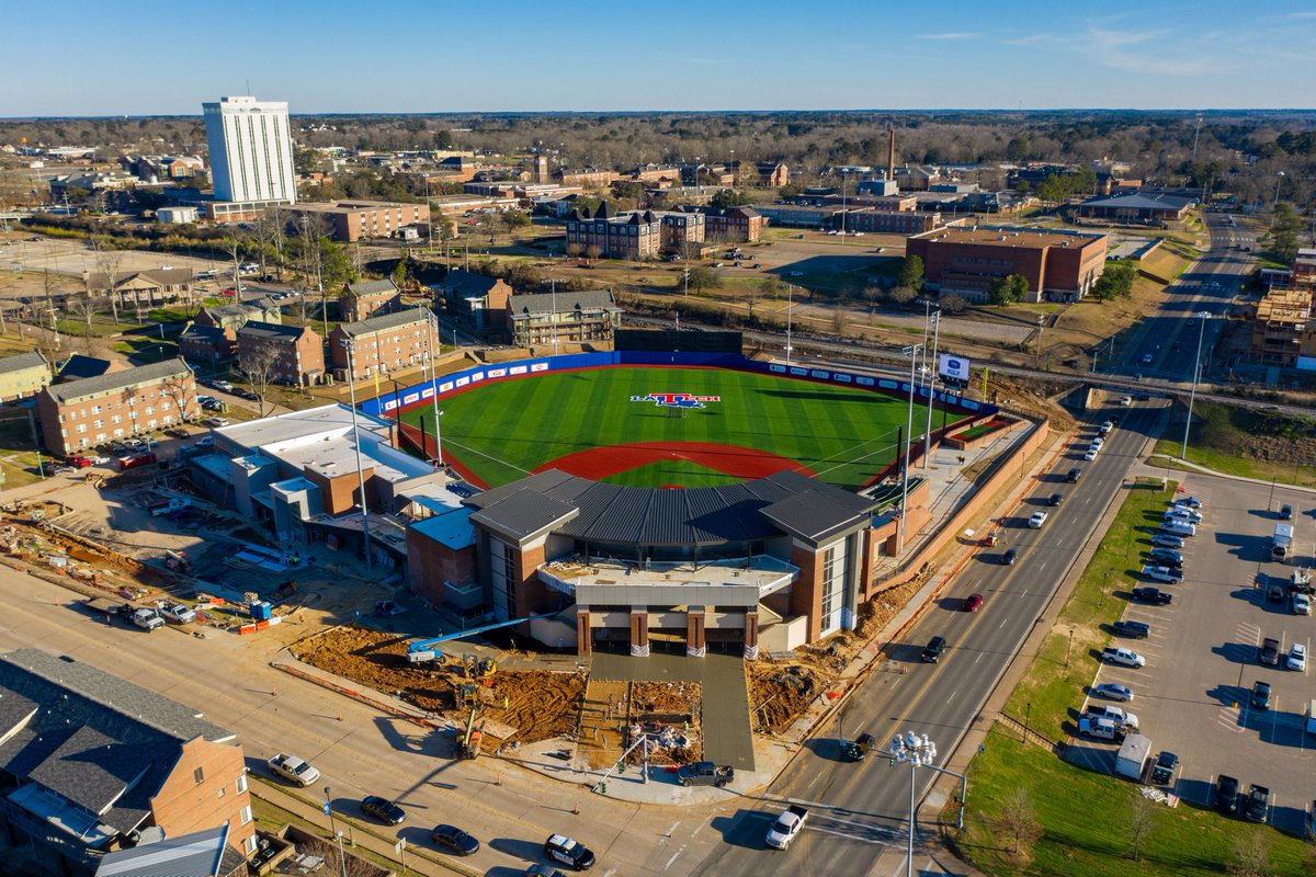 LATech's tweet photo. Rebirth.

The ribbons have been cut on the new @LATechBSB and @LATechSB facilities.

⚾️ #EverLoyalBe 🥎 https://t.co/6xPeRmEYMA