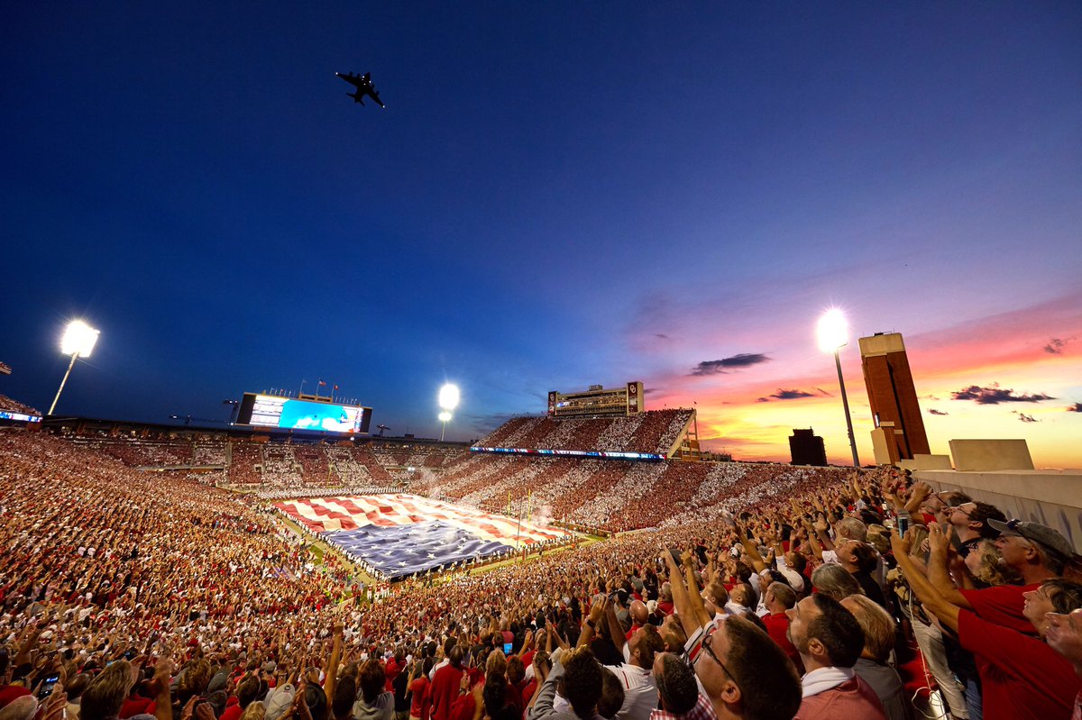 OU_Football tweet picture
