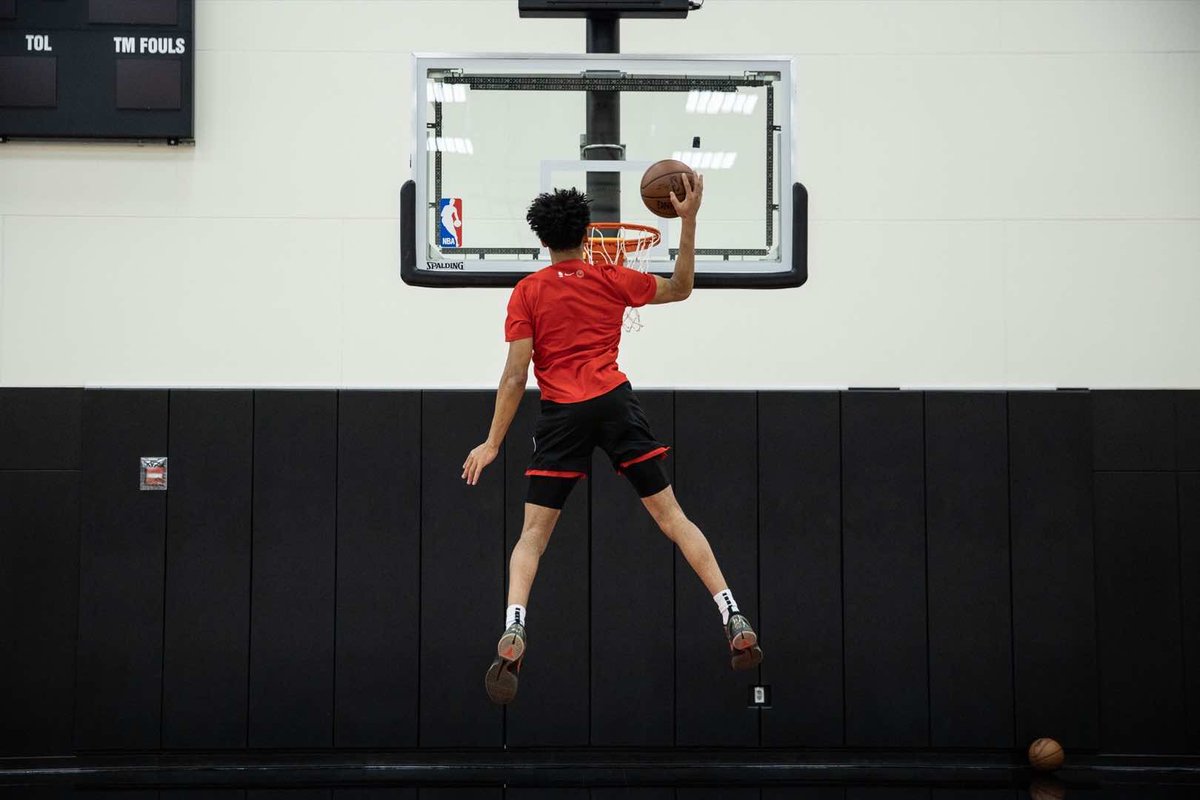 trailblazers's tweet image. 👀

#LetAntDunk