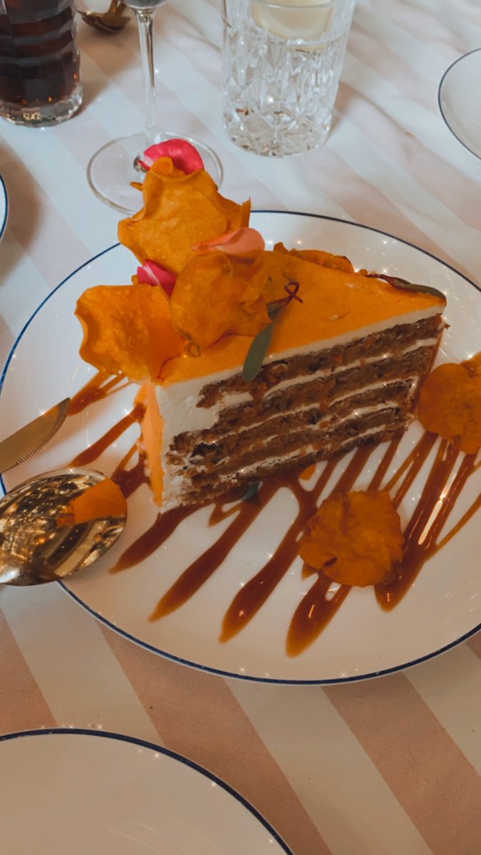 Cuéntenme cuál es su postre favorito ??? 🍰