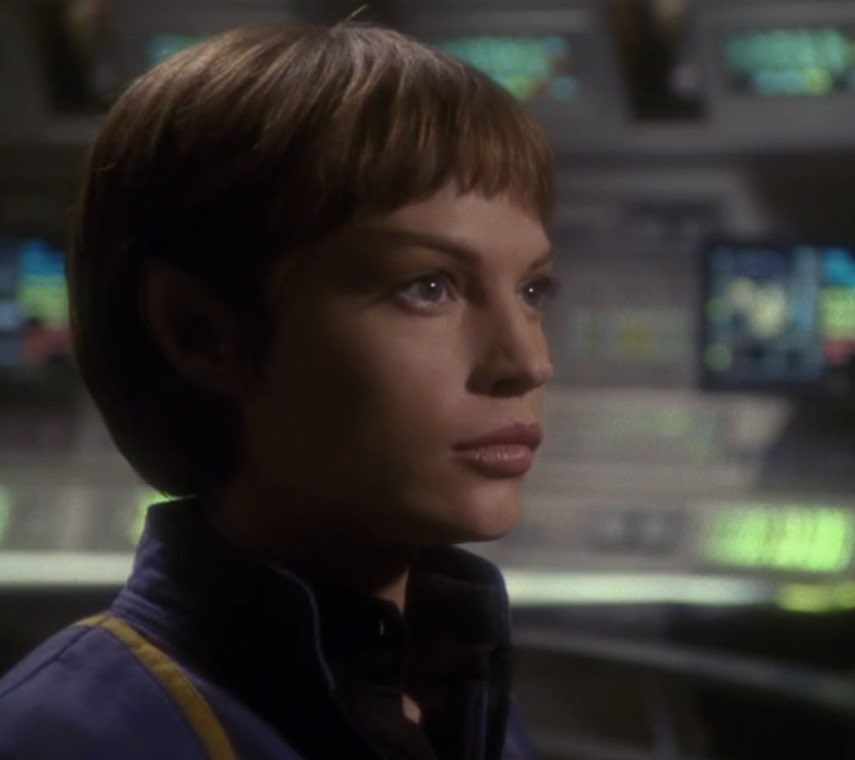 Happy birthday to my favorite Trek lady Jolene Blalock! 