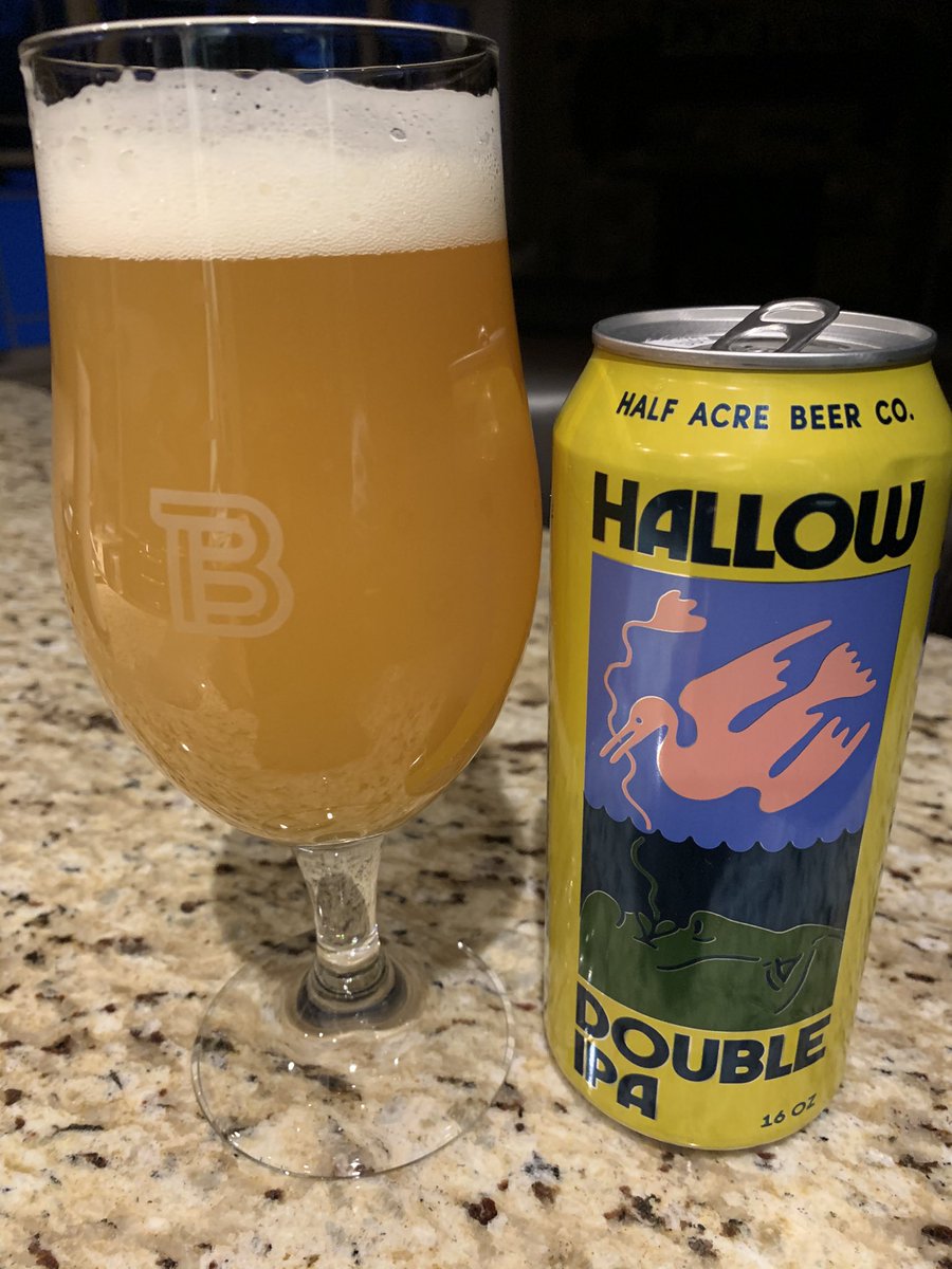 Friday night toast to our boy Brock <a href="/brennans_beer/">Brennan's Beer & Beverage</a> .  He mentioned that he’s been digging this one lately, and I can see what he meant by describing it as nicely balanced.  Equal parts juicy and bitter.  Really tasty.  Cheers!  🍻