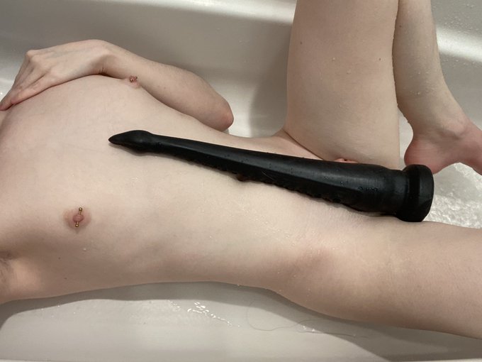 .@SinnovatorHQ sent me this lovely tentacle to play with. Finally something to help me get deep 🥰 https://t<a class="tags" target="_blank" title="On Twitter" href="/?out=eyJ0eXAiOiJKV1QiLCJhbGciOiJIUzUxMiJ9.eyJpYXQiOjE3MTg2NzEzMzYsImlzcyI6InR3cG9ybnN0YXJzLmNvbSIsIm5iZiI6MTcxODY3MTMzNiwiZXhwIjoxNzUwMjA3MzM2LCJyZWRpcmVjdF91cmwiOiJodHRwczovL3R3aXR0ZXIuY29tL1Npbm5vdmF0b3JIUSJ9.jtPxzaKgVs9kTwHQTqzNzJsHQG3Sw4syK3a1fdhPqEkcBqVvAWd86iXb2kK2pns9caonfGExc6sNwBdTCQtWqA">@SinnovatorHQ</a>