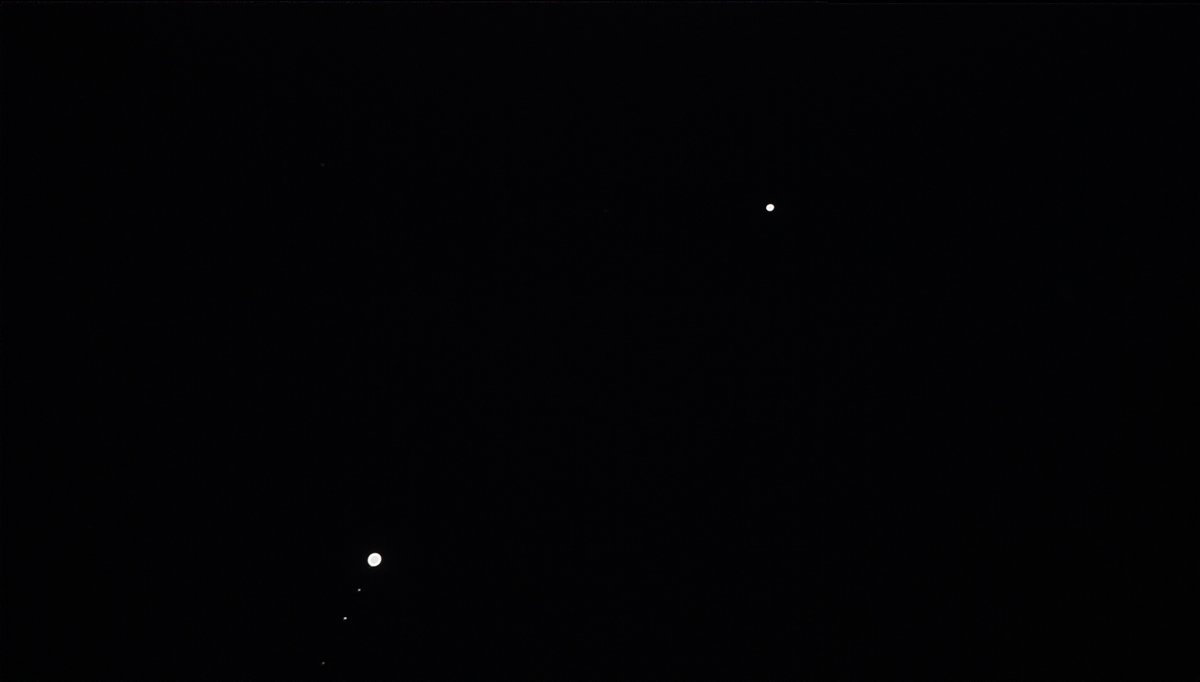 reactordrone's tweet image. Jupiter and Mercury conjunction this morning.