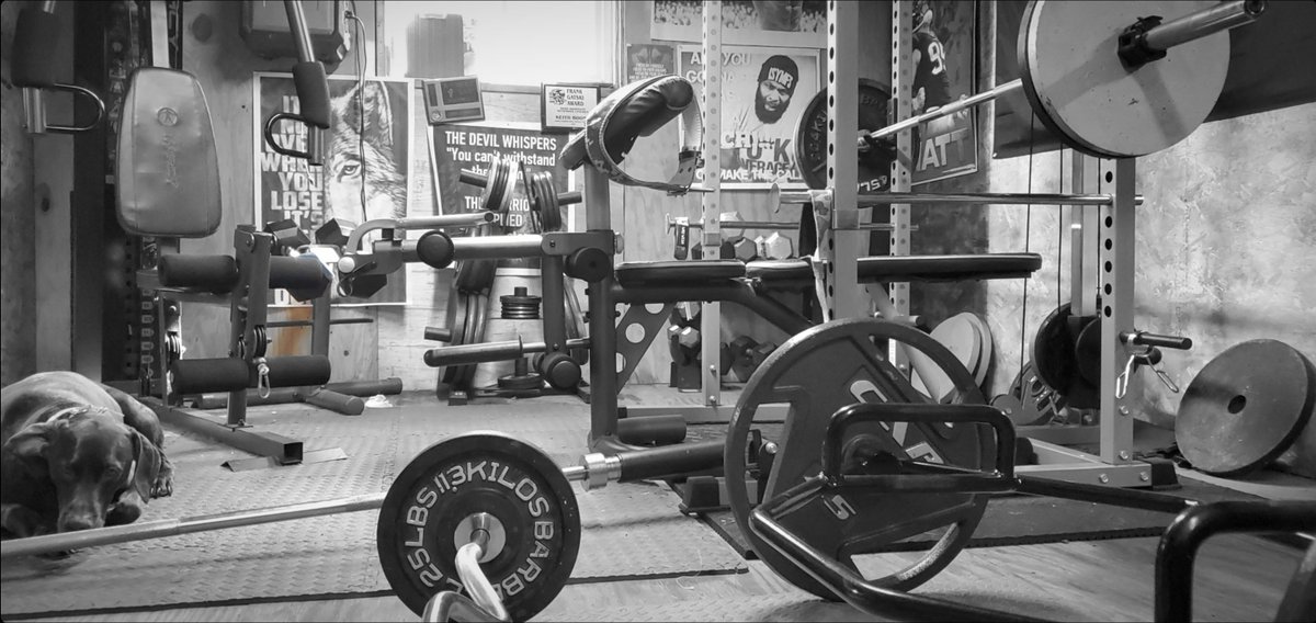 LandonBoone56's tweet photo. My happy place https://t.co/OsBBBGmNoU