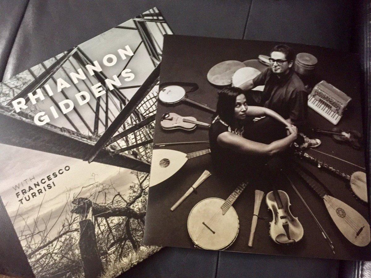 diggitydamned's tweet photo. #RhiannonGiddens - There Is No Other. #folkmusic #rootsmusic #blues #americana #altcountry #uncletupelo  #hifi #hifidelity #audiophile #nowplaying #nowspinning #dustyfingers #onmyturntable #cratedigger #recordcollection #vinylcollection #hifiporn #vinylporn https://t.co/jbVtjaIPSm